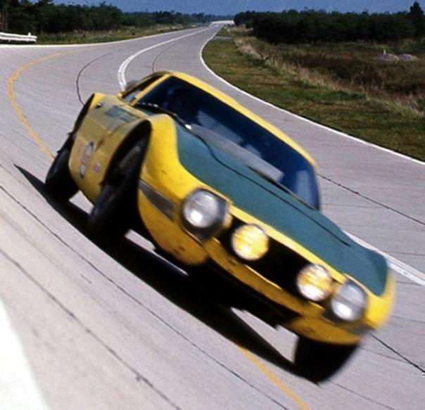 Toyota 2000 GT (1967–1970) auf der 1966 eröffneten Teststrecke Higachi-Fuji in Yatabe.  Foto: Auto-Medienportal.Net/Toyota